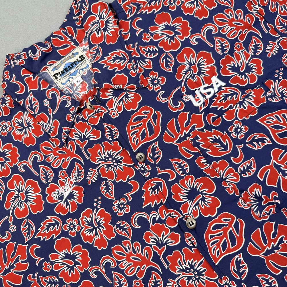 Pineapple Clothing Company Shirt Mens XL Blue USA Hawaiian Floral Button-Up